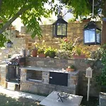 Evelina - With View Vakantiehuis