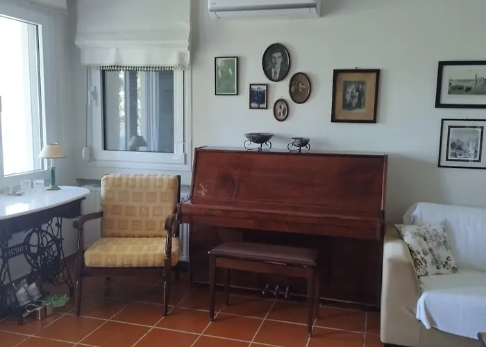 Evelina - With View Дом отдыха *